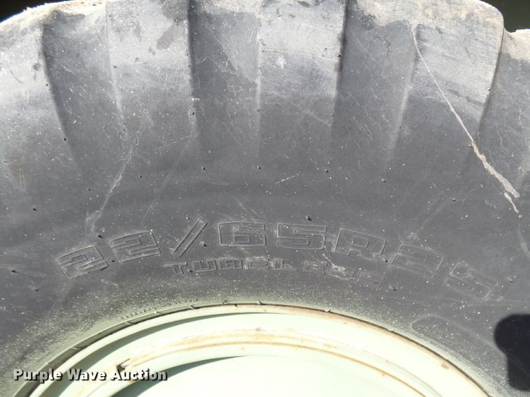 image for item DH7785 1989 P & H HSHMC-25 crane