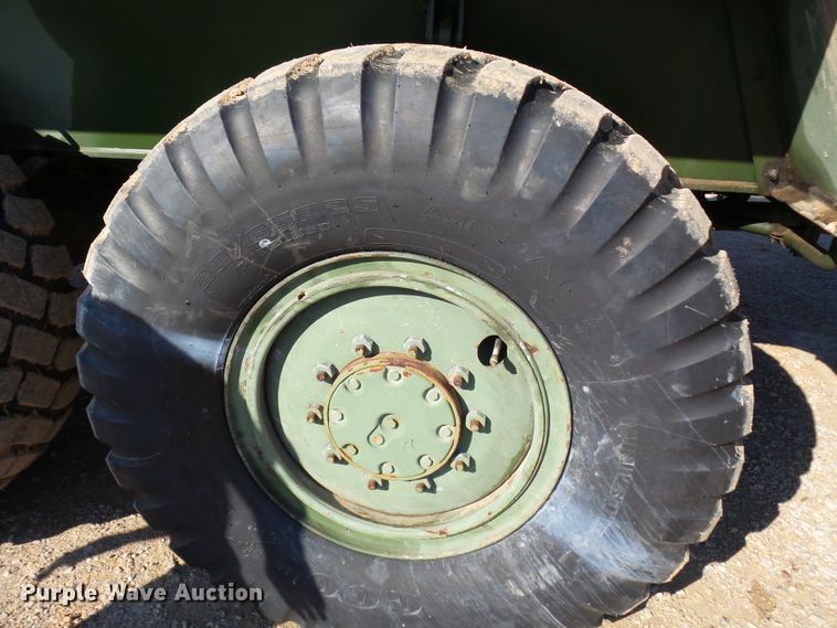 image for item DH7785 1989 P & H HSHMC-25 crane