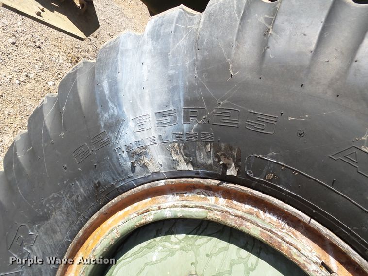 image for item DH7785 1989 P & H HSHMC-25 crane