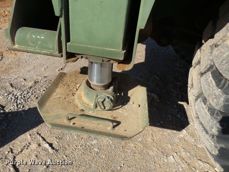 image for item DH7785 1989 P & H HSHMC-25 crane