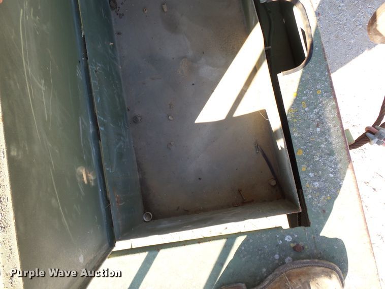 image for item DH7785 1989 P & H HSHMC-25 crane