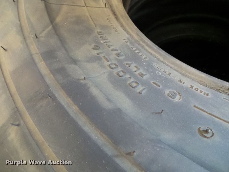 image for item DI0693 Tires and wheels