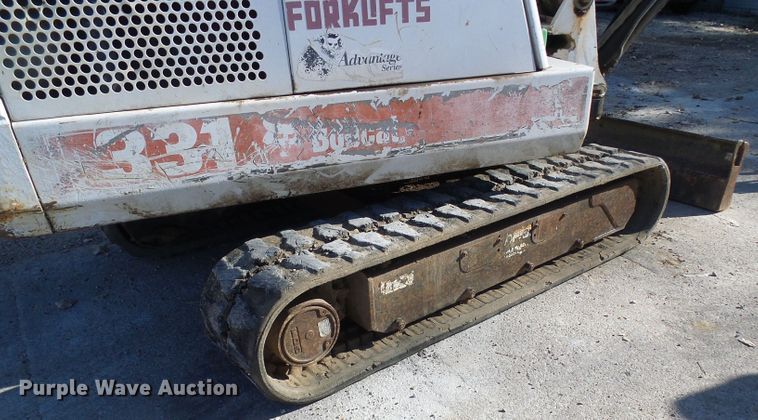 image for item DI0727 2000 Bobcat 331 mini excavator
