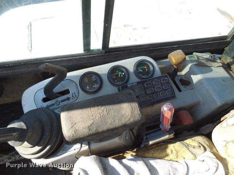 image for item DI0727 2000 Bobcat 331 mini excavator