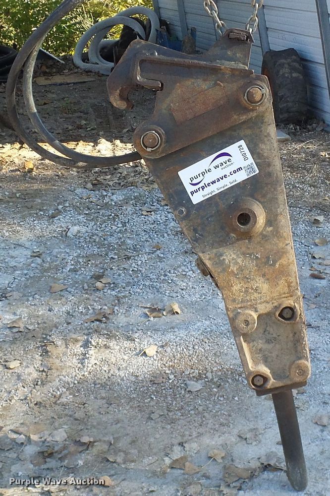 image for item DI0728 Bobcat breaker