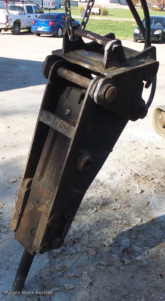 image for item DI0728 Bobcat breaker