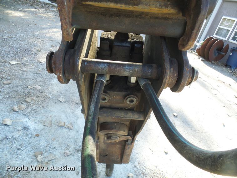 image for item DI0728 Bobcat breaker