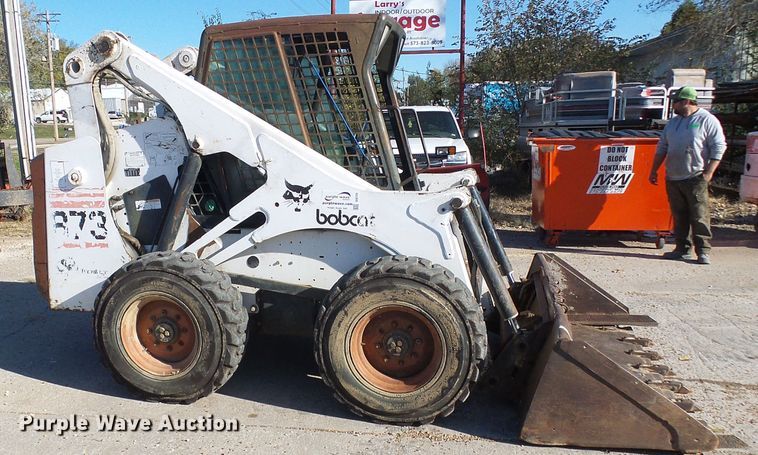 image for item DI0729 2000 Bobcat 873 skid steer