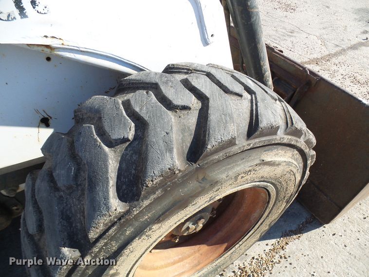 image for item DI0729 2000 Bobcat 873 skid steer
