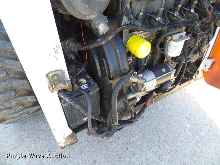 image for item DI0729 2000 Bobcat 873 skid steer