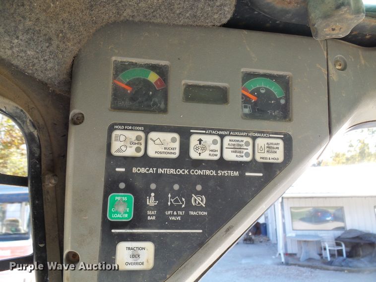 image for item DI0729 2000 Bobcat 873 skid steer