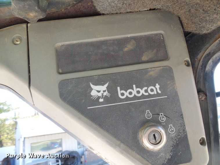 image for item DI0729 2000 Bobcat 873 skid steer