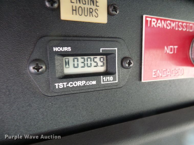 image for item DI0735 2006 Freightliner Business Class M2 digger derrick truck