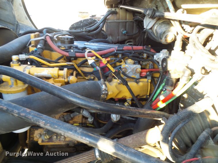 image for item DI0735 2006 Freightliner Business Class M2 digger derrick truck