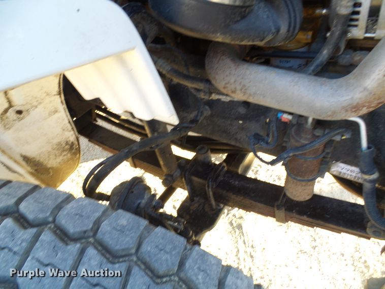 image for item DI0735 2006 Freightliner Business Class M2 digger derrick truck