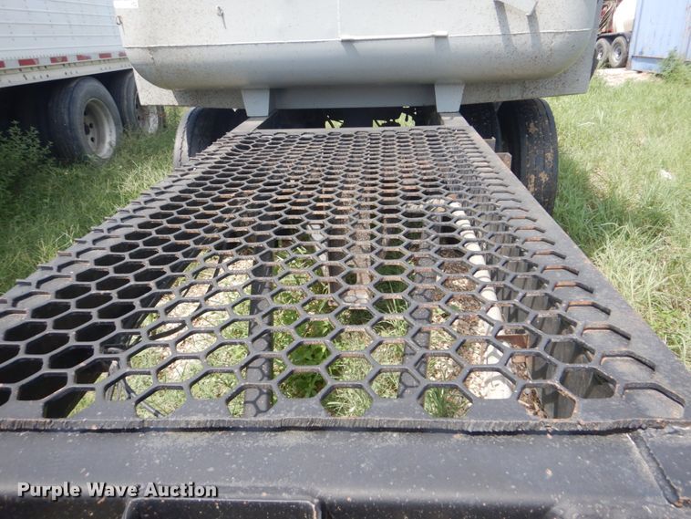 image for item DI2293 1986 Cherokee 120Y end dump pup trailer