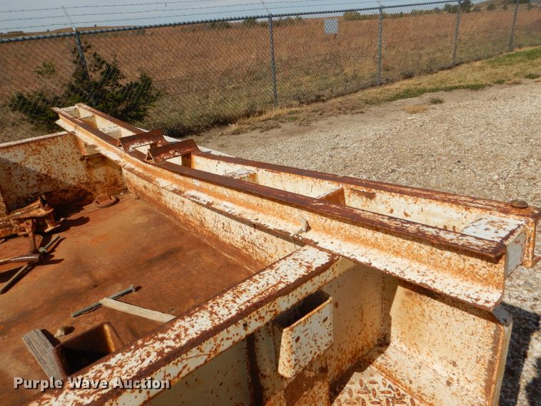 image for item DI2675 2001 Moran P1926KXL pole trailer