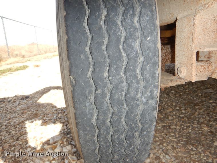 image for item DI2675 2001 Moran P1926KXL pole trailer