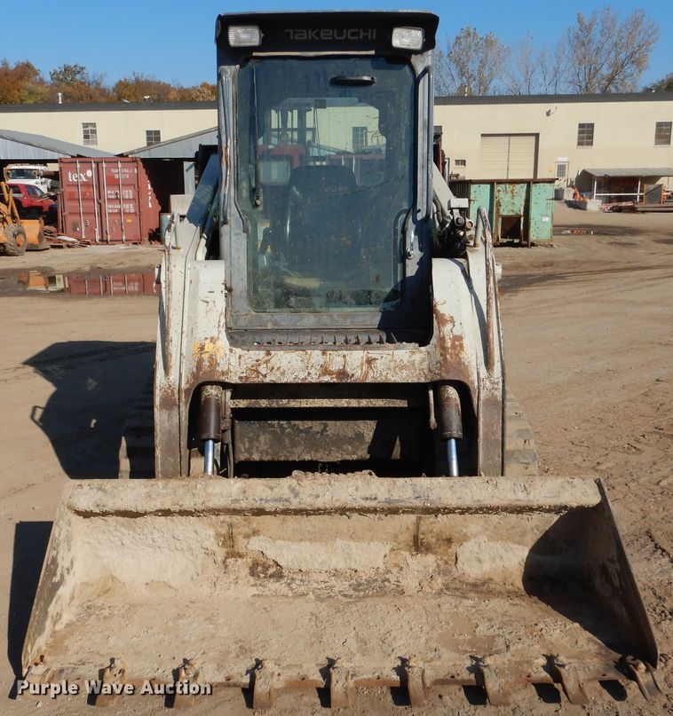 image for item DY9859 2011 Takeuchi TL250 skid steer