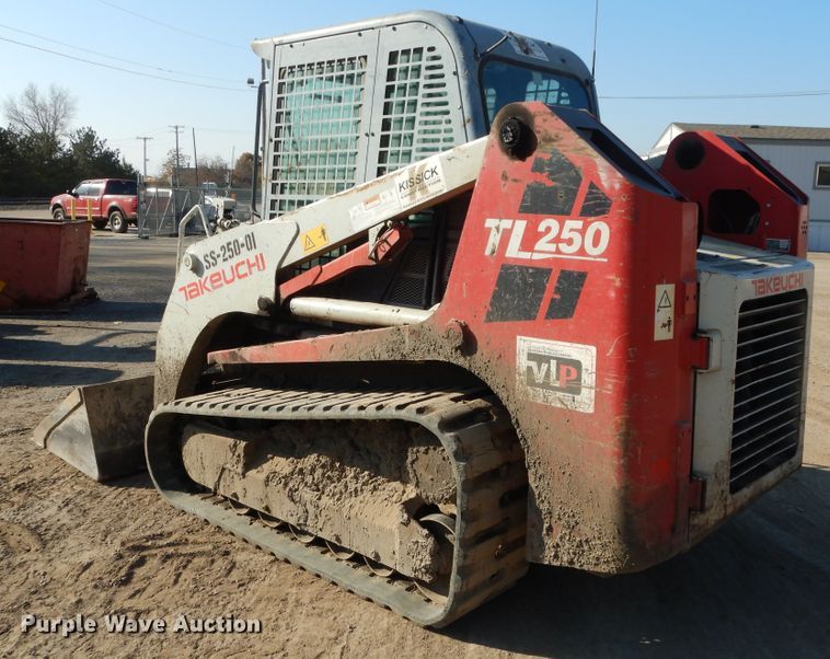 image for item DY9859 2011 Takeuchi TL250 skid steer