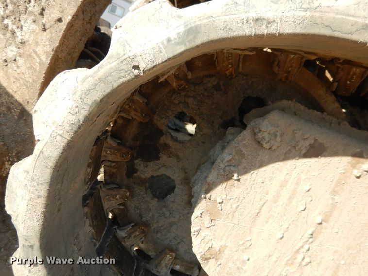 image for item DY9859 2011 Takeuchi TL250 skid steer