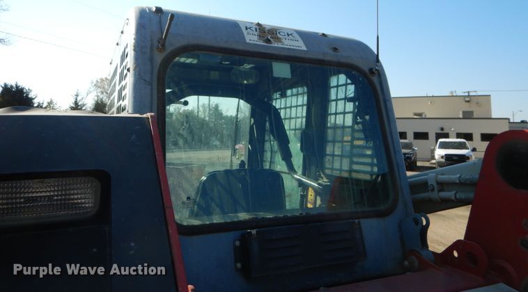 image for item DY9859 2011 Takeuchi TL250 skid steer