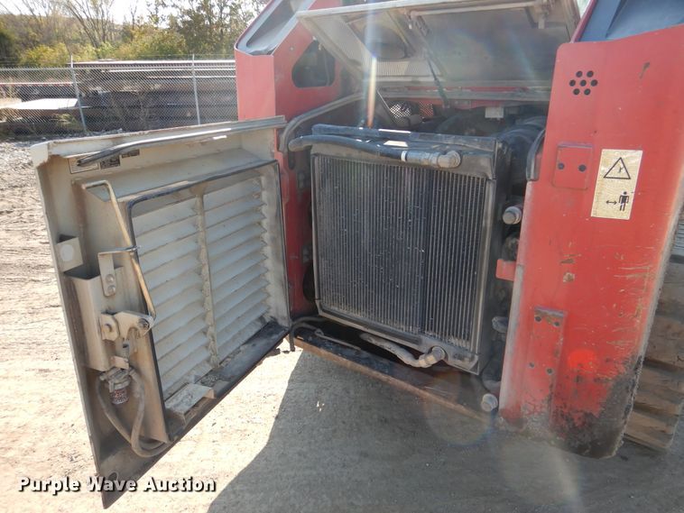 image for item DY9859 2011 Takeuchi TL250 skid steer