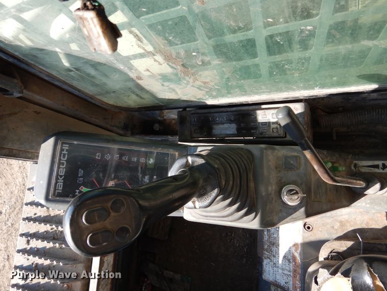 image for item DY9859 2011 Takeuchi TL250 skid steer