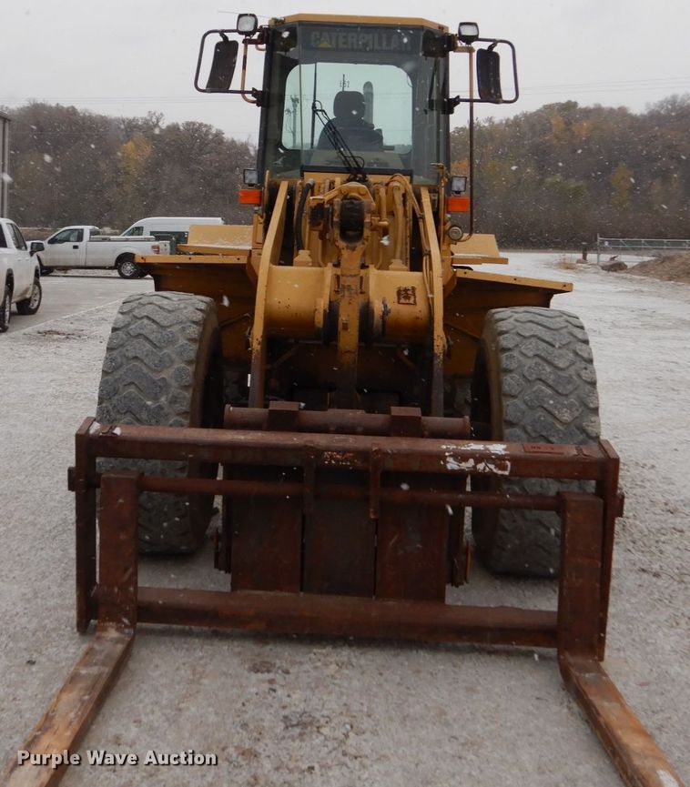 image for item EC9082 1996 Caterpillar 938F wheel loader