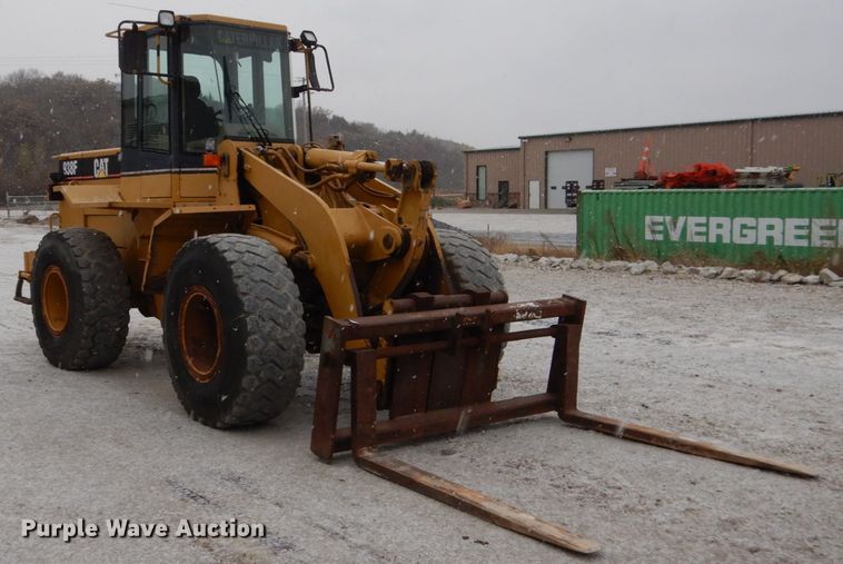 image for item EC9082 1996 Caterpillar 938F wheel loader
