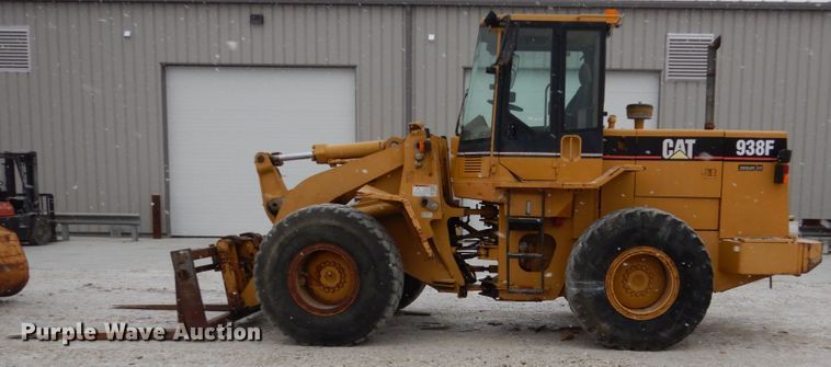 image for item EC9082 1996 Caterpillar 938F wheel loader