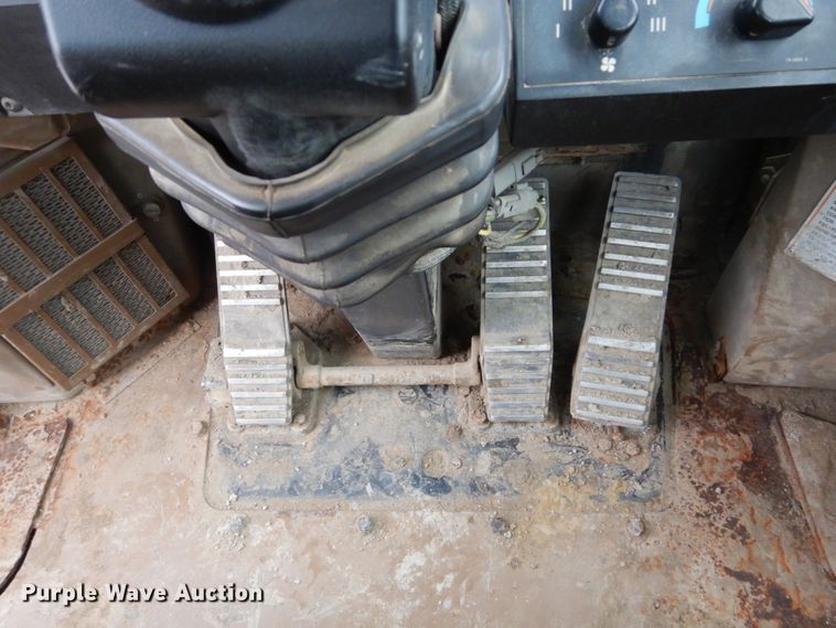 image for item EC9082 1996 Caterpillar 938F wheel loader