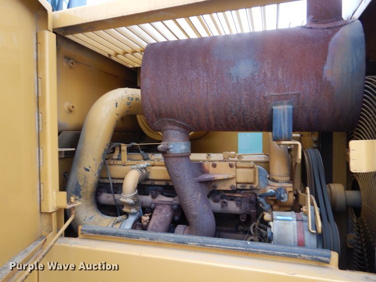 image for item EC9082 1996 Caterpillar 938F wheel loader