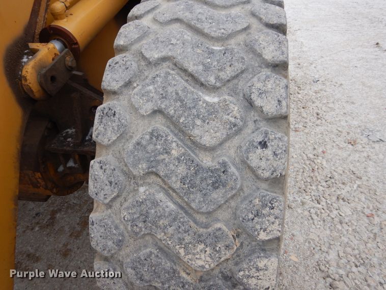 image for item EC9082 1996 Caterpillar 938F wheel loader