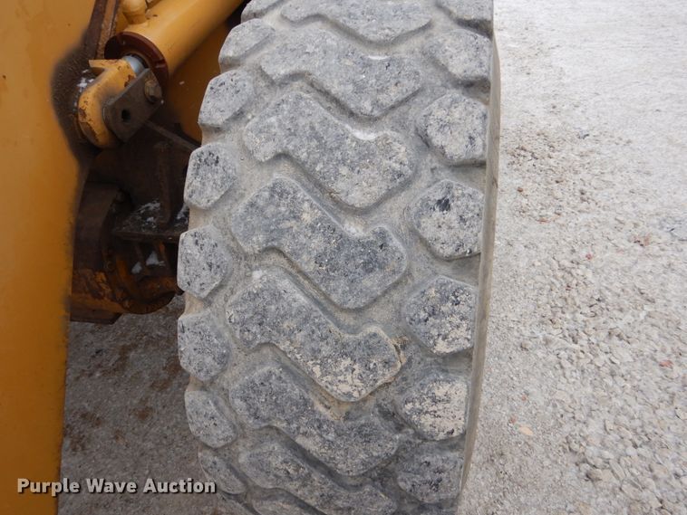 image for item EC9082 1996 Caterpillar 938F wheel loader