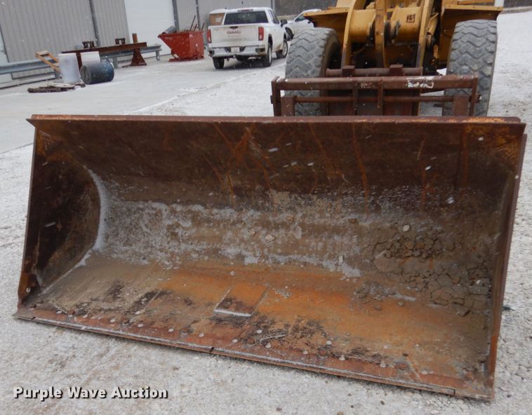 image for item EC9082 1996 Caterpillar 938F wheel loader