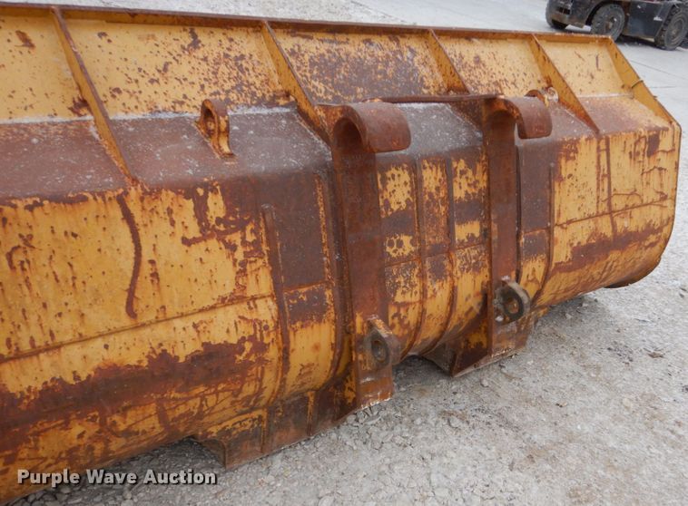 image for item EC9082 1996 Caterpillar 938F wheel loader