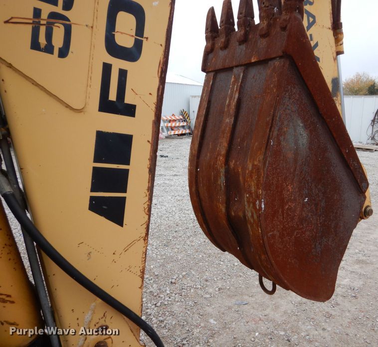 image for item EC9083 1995 Ford 555D backhoe