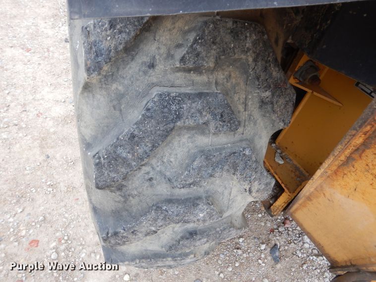 image for item EC9083 1995 Ford 555D backhoe