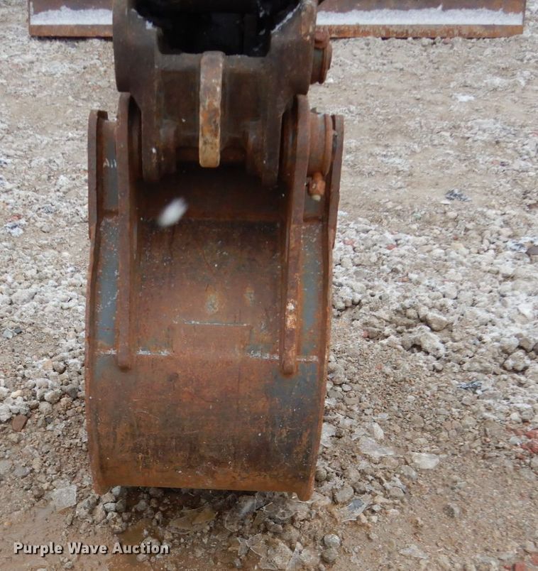 image for item EC9084 2006 John Deere 75C mini excavator