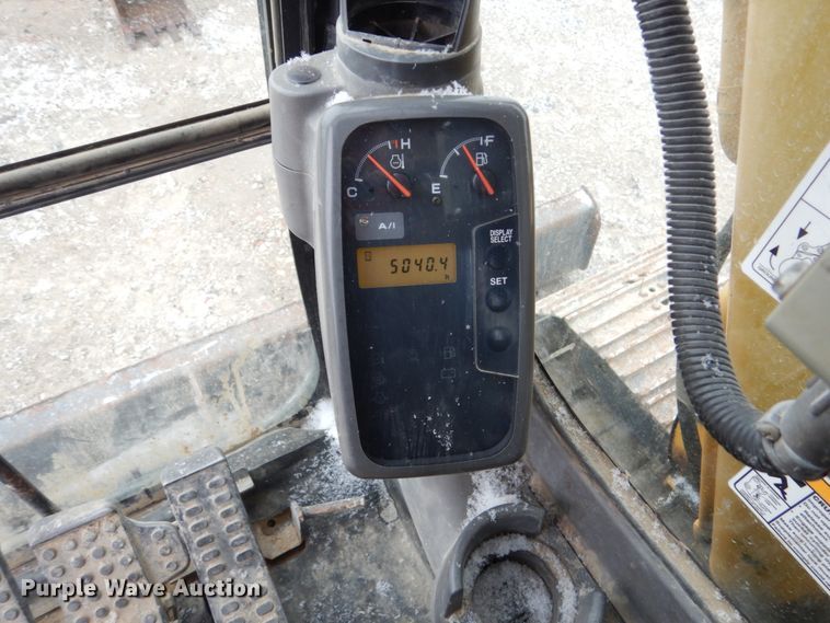 image for item EC9084 2006 John Deere 75C mini excavator