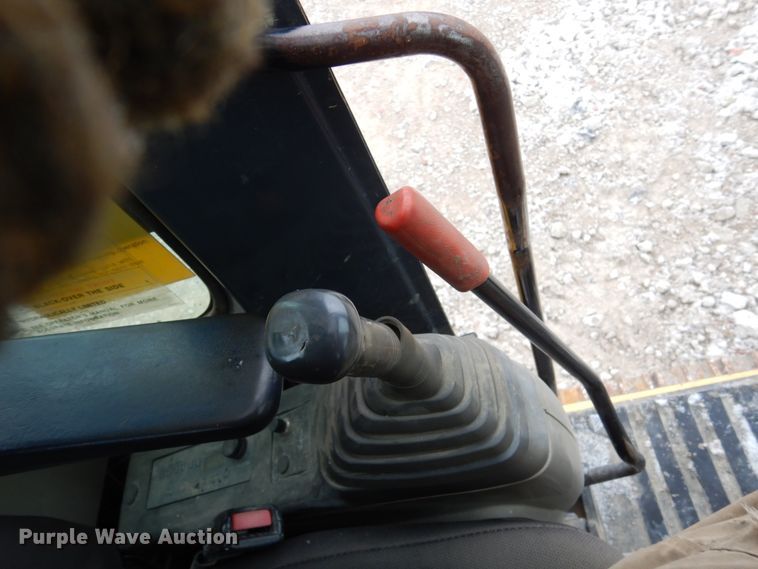 image for item EC9084 2006 John Deere 75C mini excavator