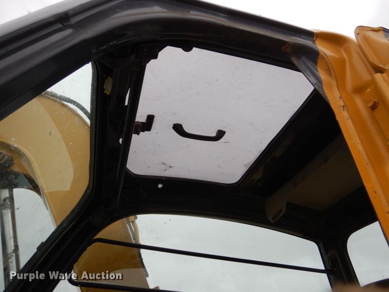 image for item EC9084 2006 John Deere 75C mini excavator