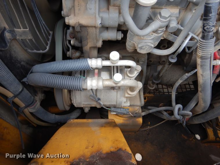 image for item EC9084 2006 John Deere 75C mini excavator