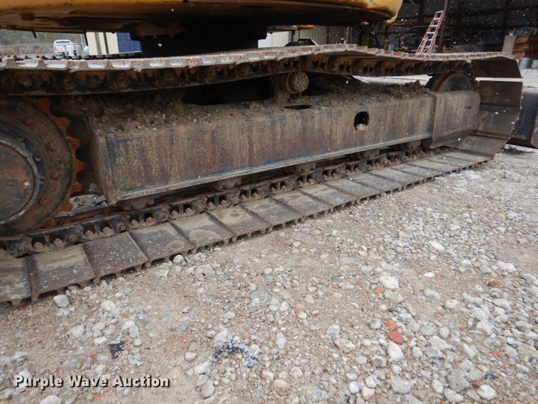 image for item EC9084 2006 John Deere 75C mini excavator