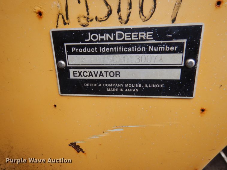 image for item EC9084 2006 John Deere 75C mini excavator