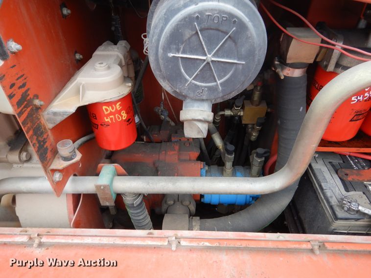 image for item EC9085 2000 Ditch Witch JT1720 directional boring unit