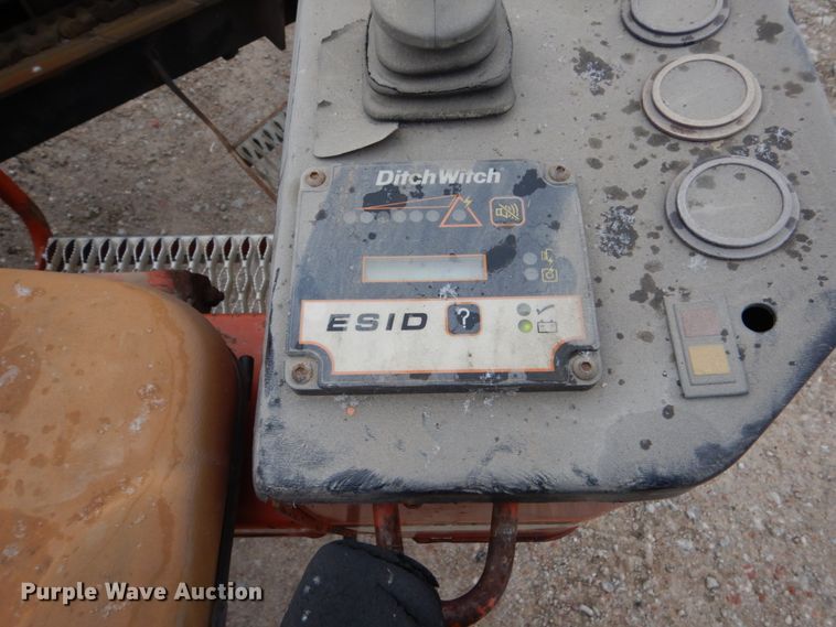 image for item EC9085 2000 Ditch Witch JT1720 directional boring unit