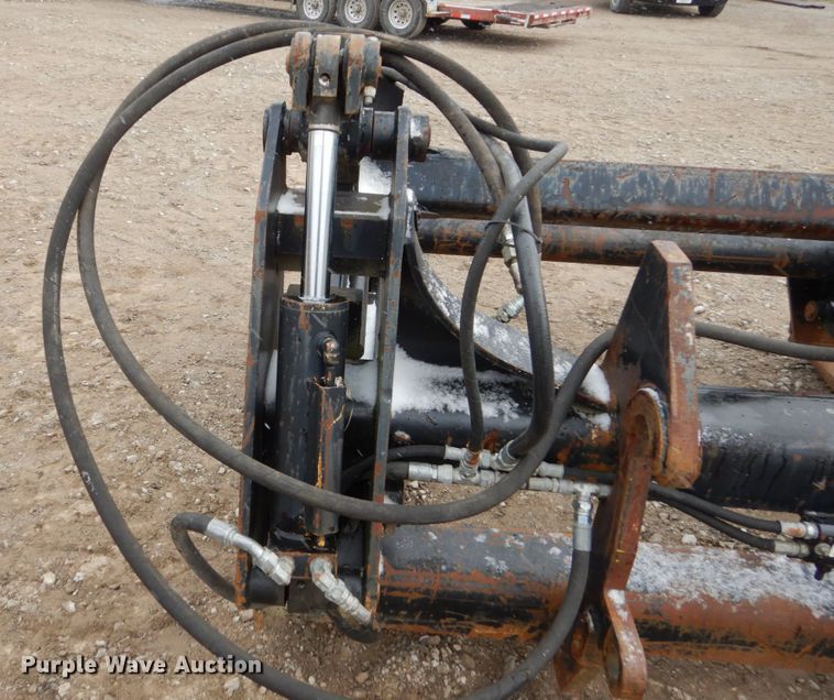 image for item EC9086 JRB clamp pipe forks