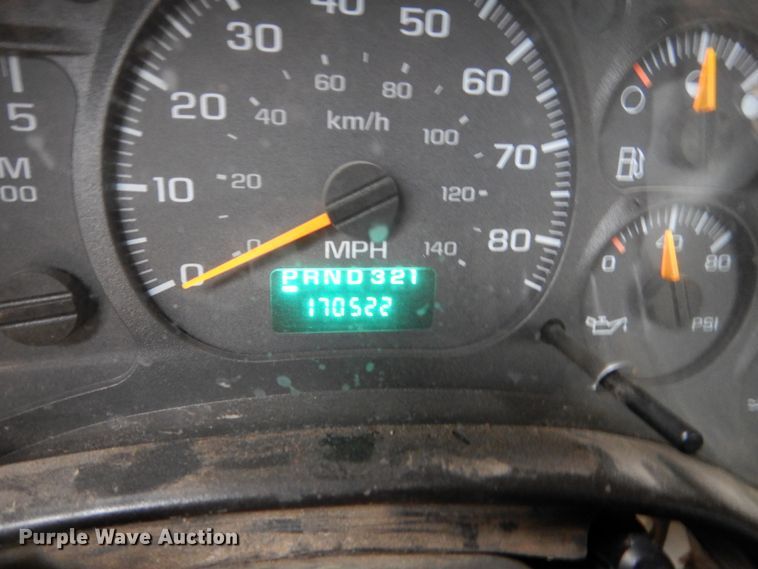 image for item EC9087 2006 GMC C4500 flatbed truck